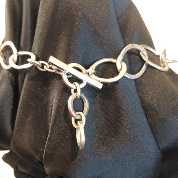 LOIS HILL Yin Yang Cut Out Granulated Oval Pendant Oval Link Toggle Necklace 925 - Picture 15 of 16